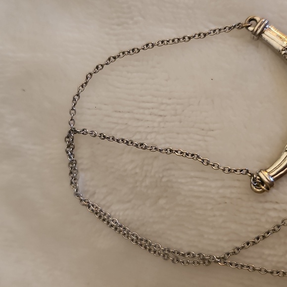 STS Sterling Silver CZ V Shape Art Deco Necklace - Picture 3 of 7